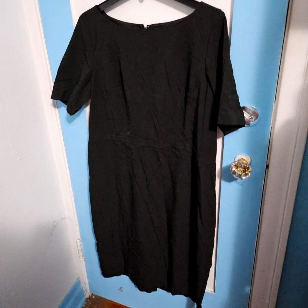 Ann Taylor Boatneck Black Dress